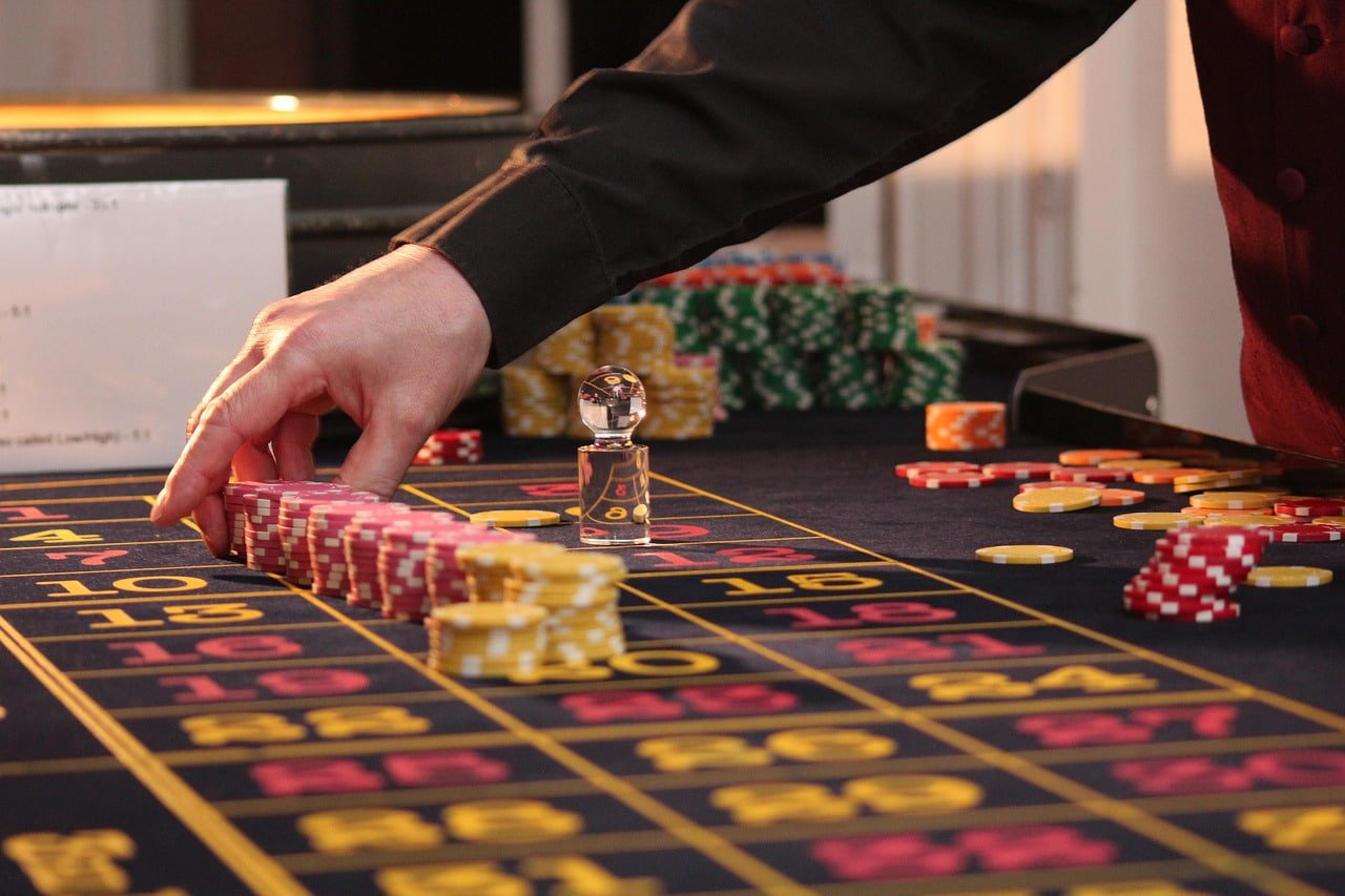 678slot Bingo Myanmar ကစားသူများ VIP Room တွင် ဆုငွေထုတ်ယူနေသောမြင်ကွင်း